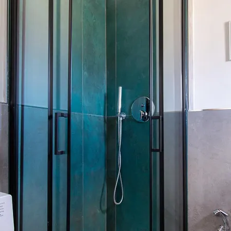 Cozy And Bright Flat - Floor With Elevator