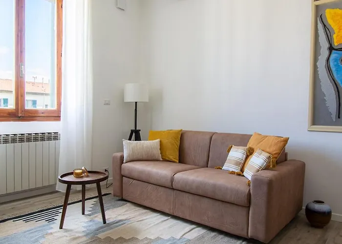 Cozy And Bright Flat - Floor With Elevator *
